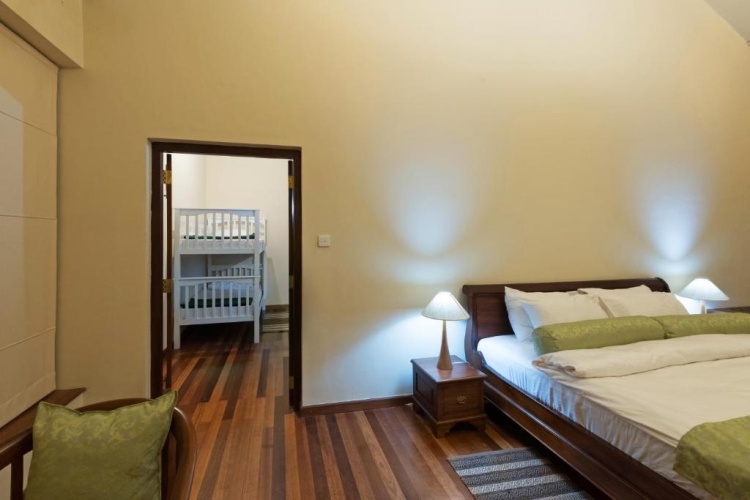 Deluxe Family Suite