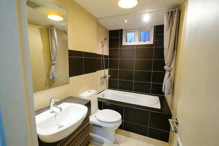 Nicely Apartment Near MRT Ratchadaphisak