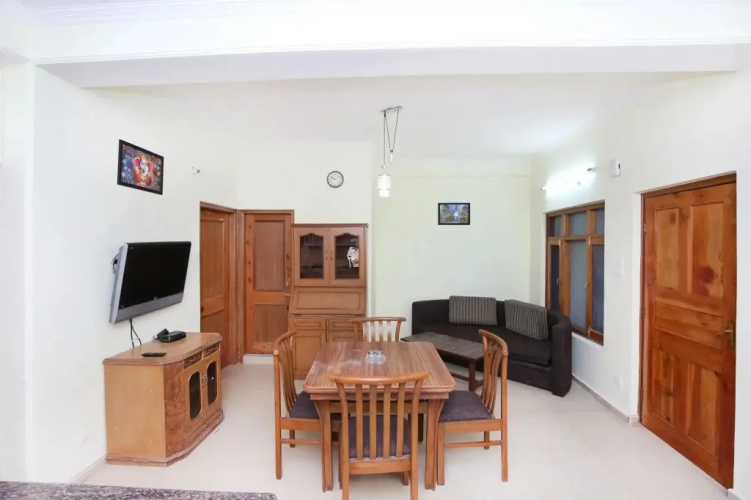 OYO 10869 Home 2BHK Kaithu Shimla