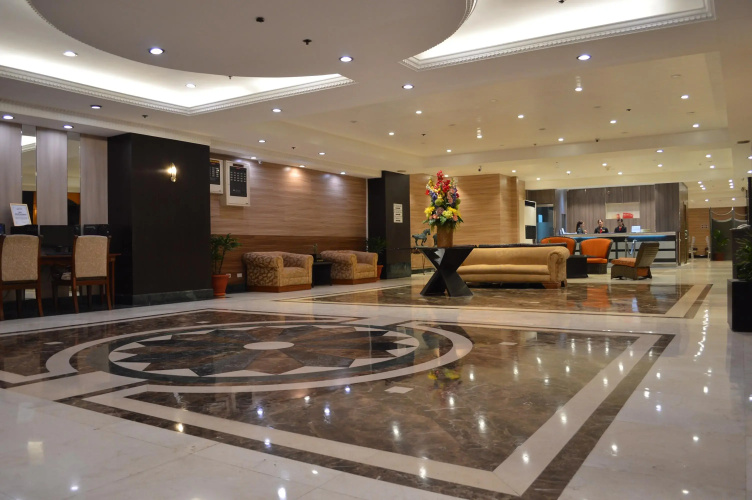 Executive Hotel
