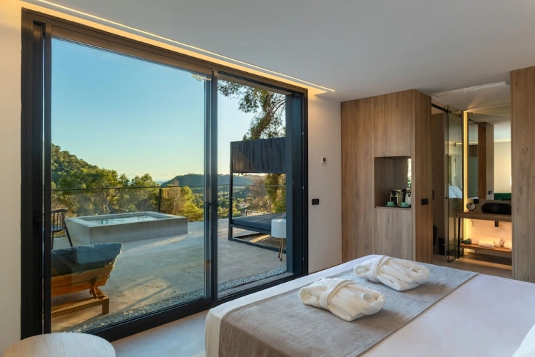 Superior Villa