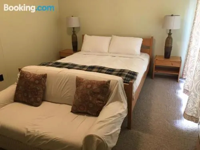 Ruth Lake Lodge Resort