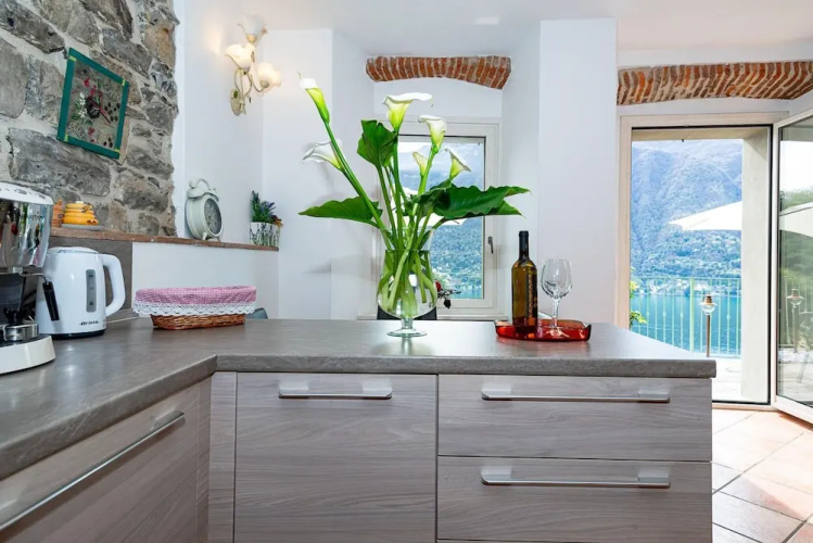 Romantic Home - Como Lake