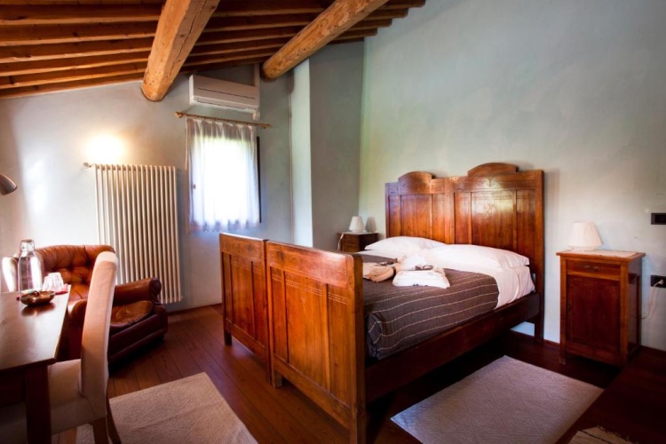 Standard Double room with view