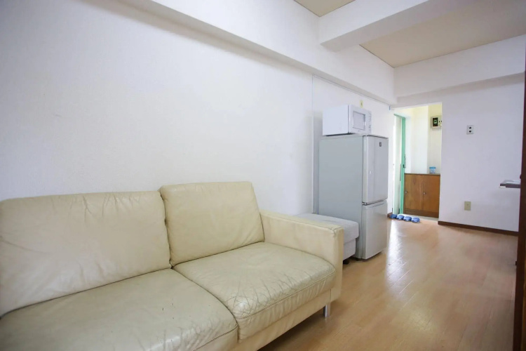 Takano Apartment