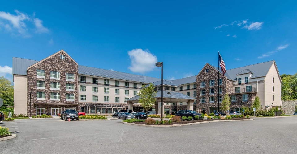 1 Bedroom Double Suite with harbour view
