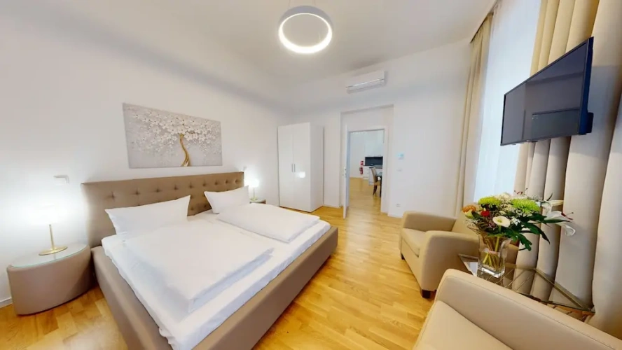 2 Bedrooms Luxury Apartment