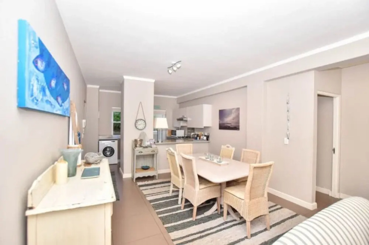 E1 Seaforth Terraces