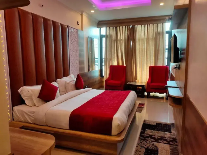 Hotel Grand Hill