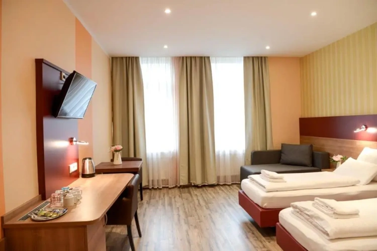 Standard Quadruple room