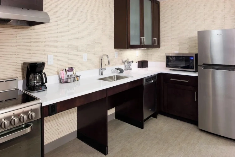 1 Bedroom Suite