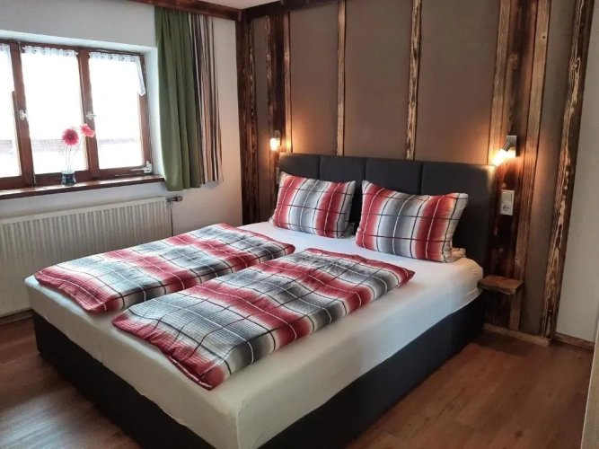 1 Bedroom Apartment with garden view