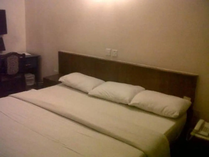 Angeles Hotel