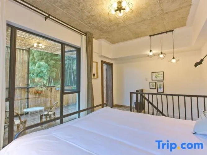 5 Bedrooms Standard room