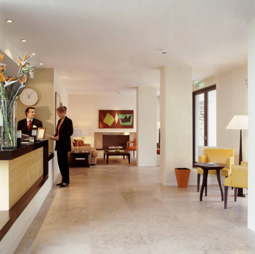 Hart's Hotel