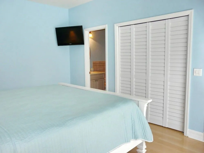 326 Polynesia Court
