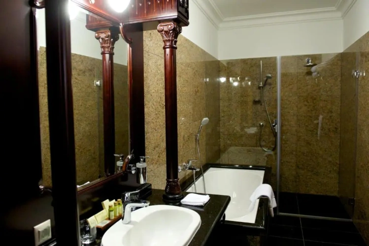 Standard Double room with view