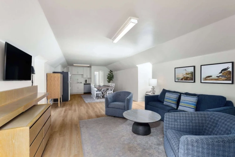 Deluxe Double Suite