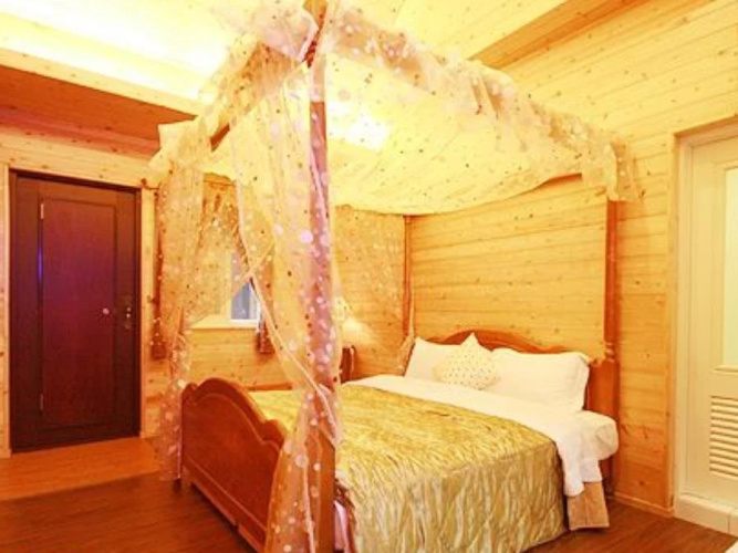 Rensheng Resort