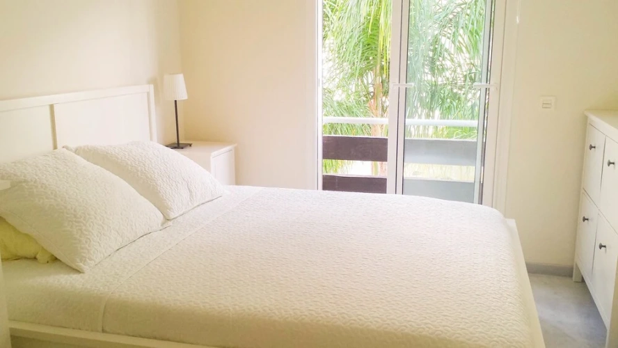 2 Bedrooms Apartment with view