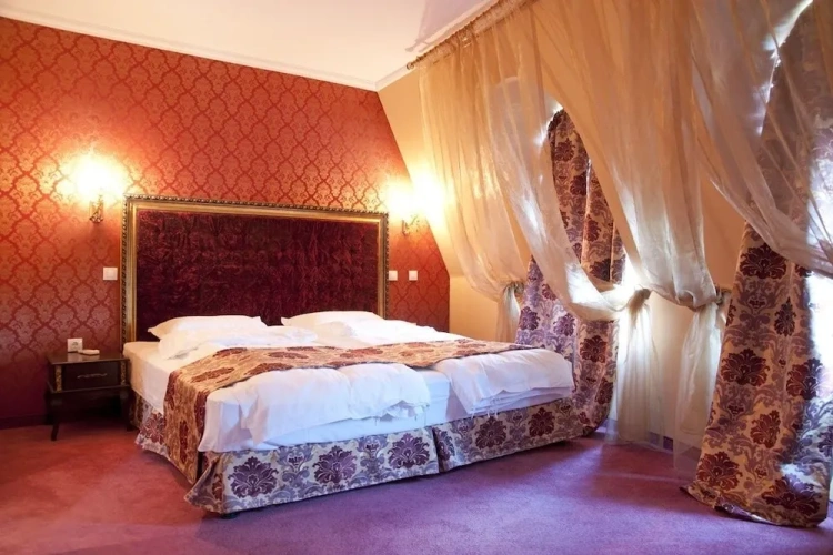 1 Bedroom Apartment with balcony