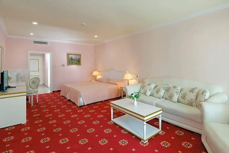 Superior Double room with balcony