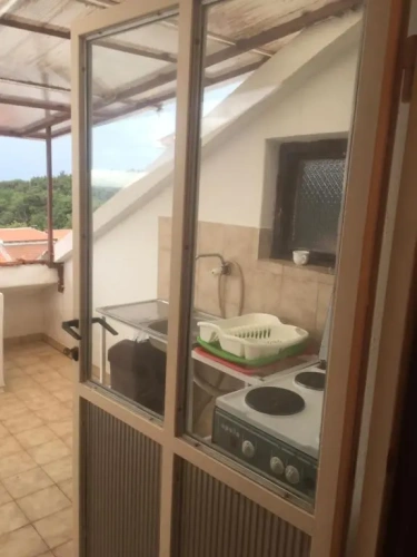 Standard Triple room with garden view