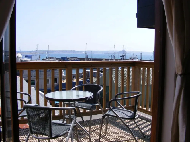 Bosuns Locker Cottage