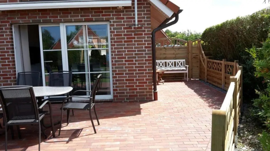 4 **** Ferienhaus Esens