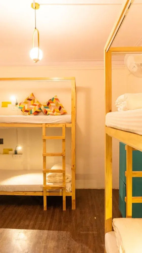 Locomo Hostel Mini - 9 mins from airport