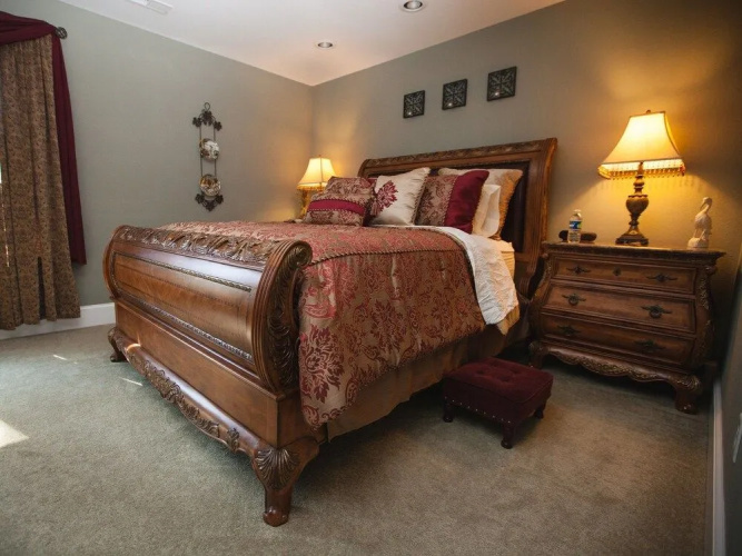 Bay Tree Manor