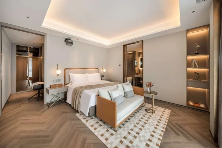 Double Suite