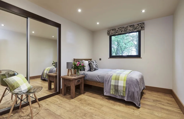 Shunner Howe Lodge