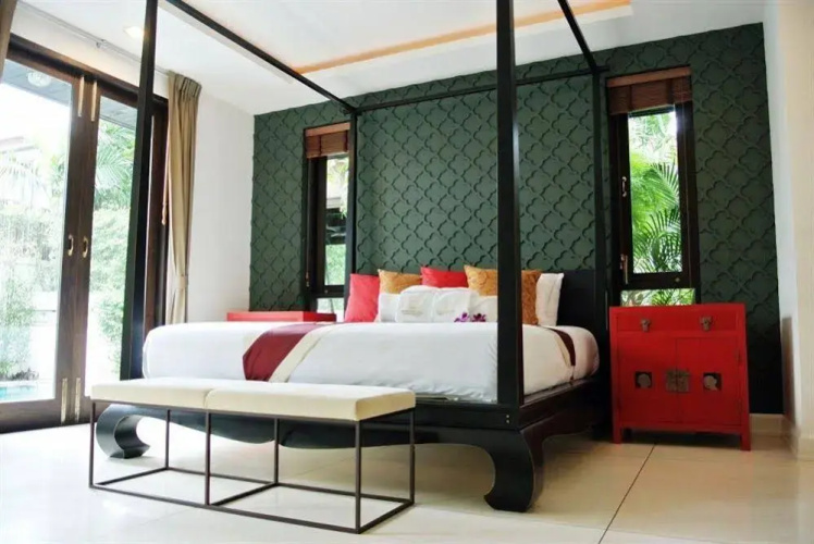Phuket Ratchamaka Pool Villa