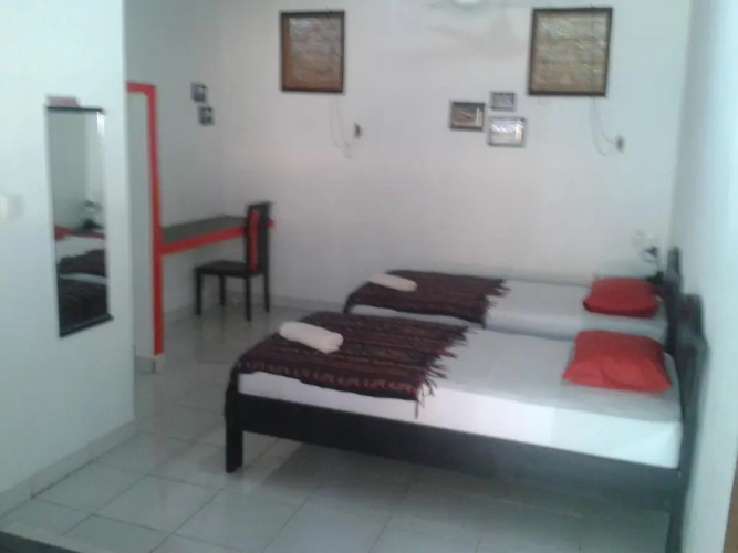 Ari Home Stay