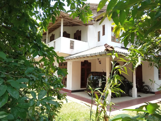 Charming 2-bed Apartment in Weligama