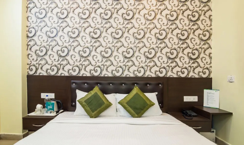 Treebo Trend Coral Tree Lucknow