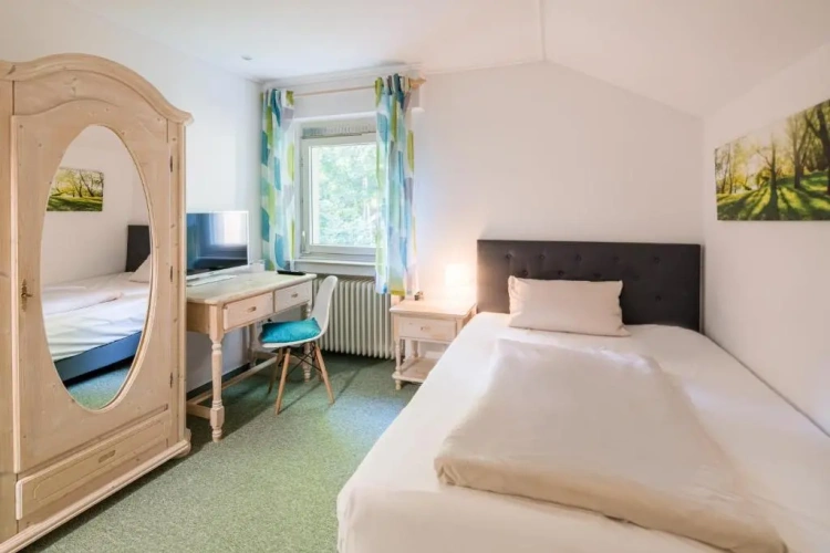 Economy Single room