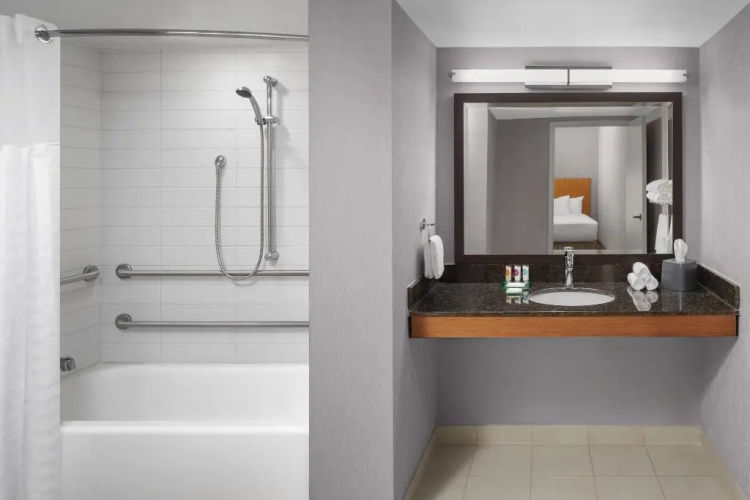 Hyatt Place Boston Braintree photo 9