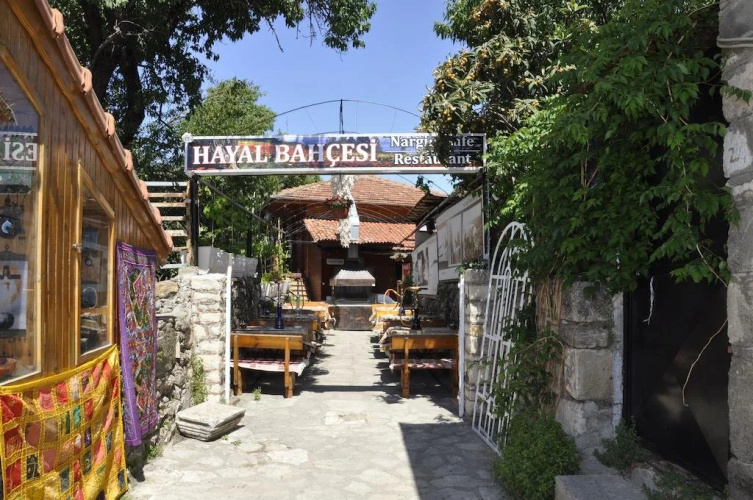 Garden Hotel