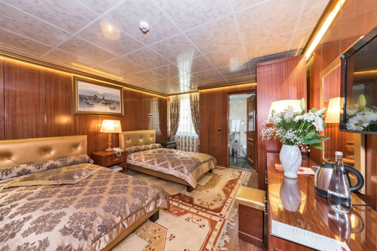 Cevheri's Hotel