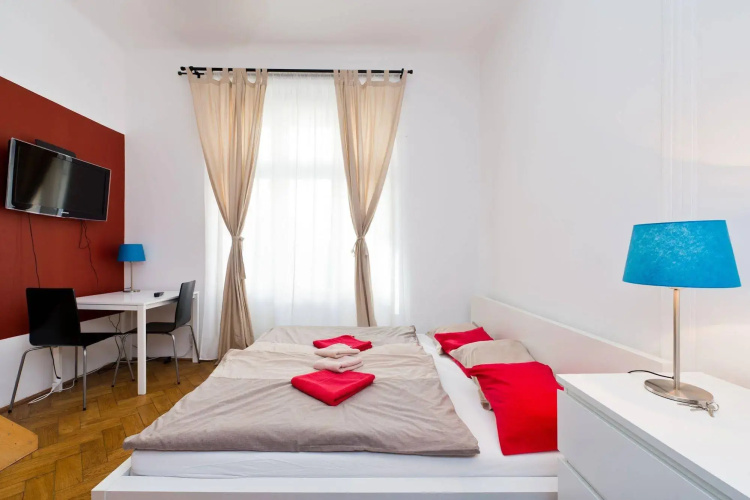 Budget Apartment