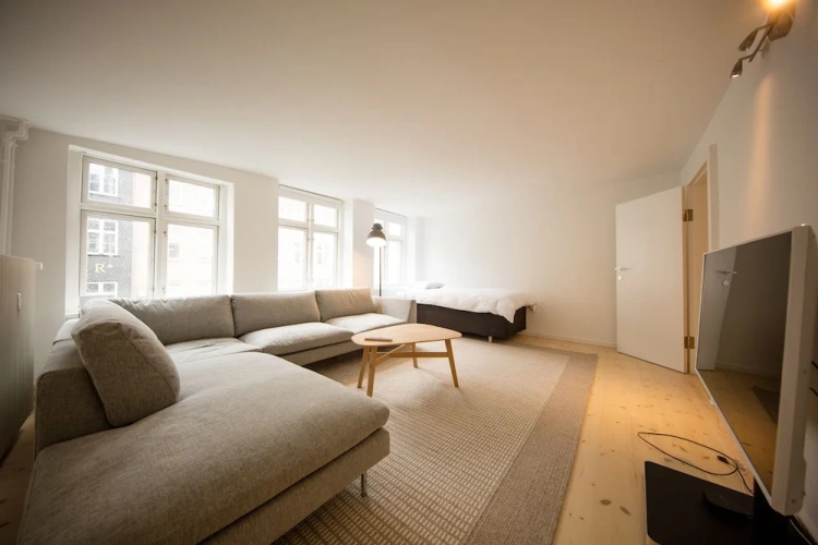 3 Bedrooms Luxury Apartment