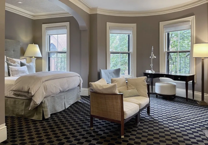 Luxury Suite