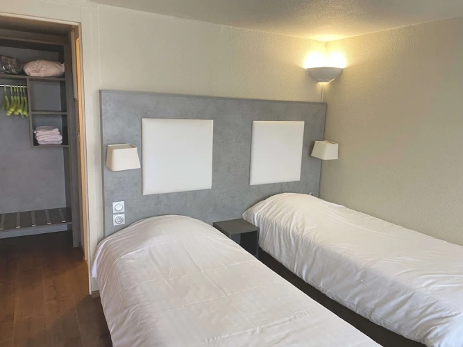 Classic Twin room