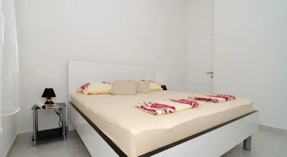 Guest House Cinema