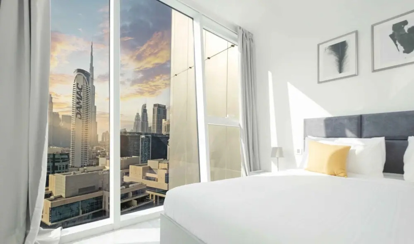 LUX The Pad Executive Suite 1