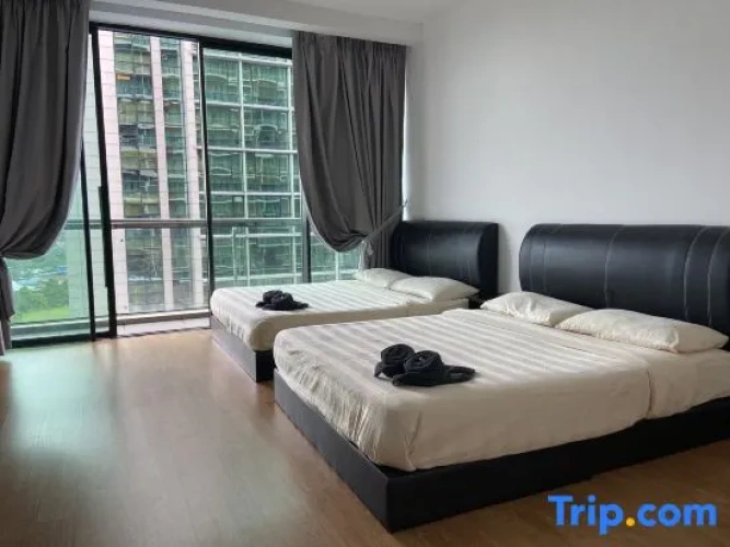 Superior Sextuple Apartment