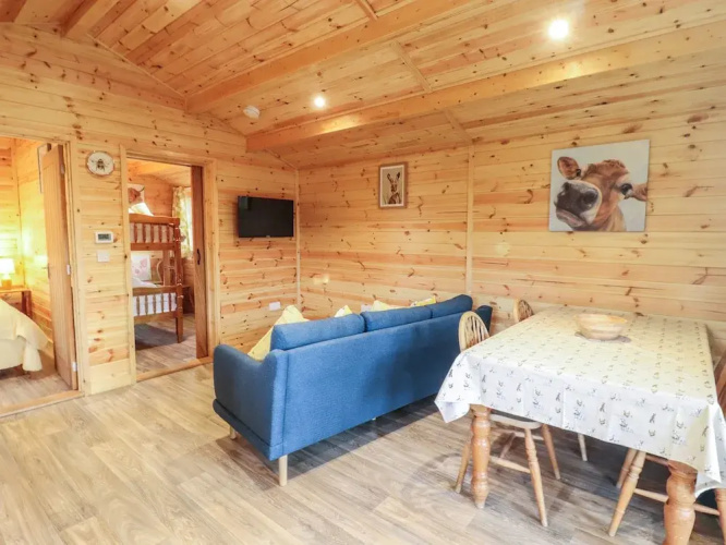 Buttercup Lodge