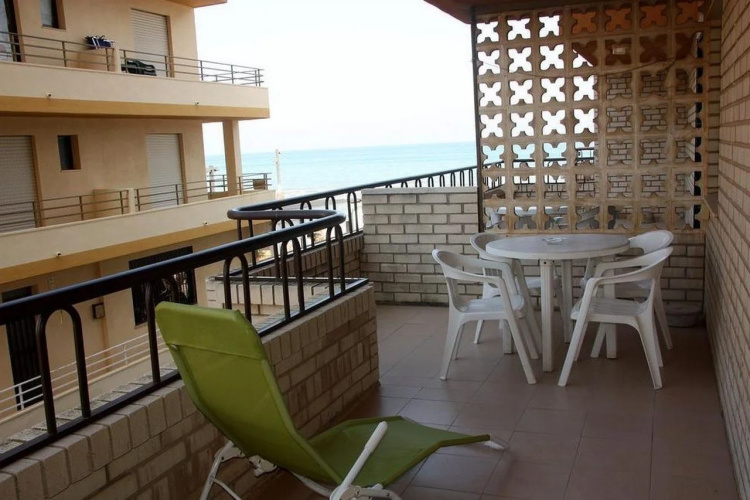 Apartamentos Bernat Pie de Playa 3000